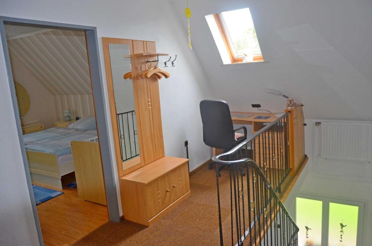 Ferienwohnung Kleinhaus, 95008 Rhauderfehn Exterior photo